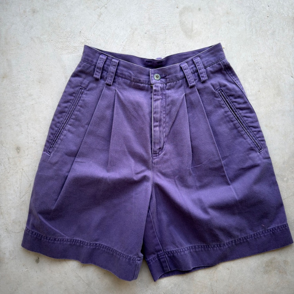 Vintage Liz Claiborne Purple High Waisted Pleated Cotton Twill Shorts 26 Waist